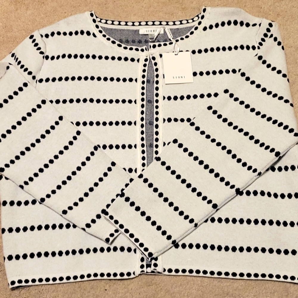 NWT Sioni Sweater